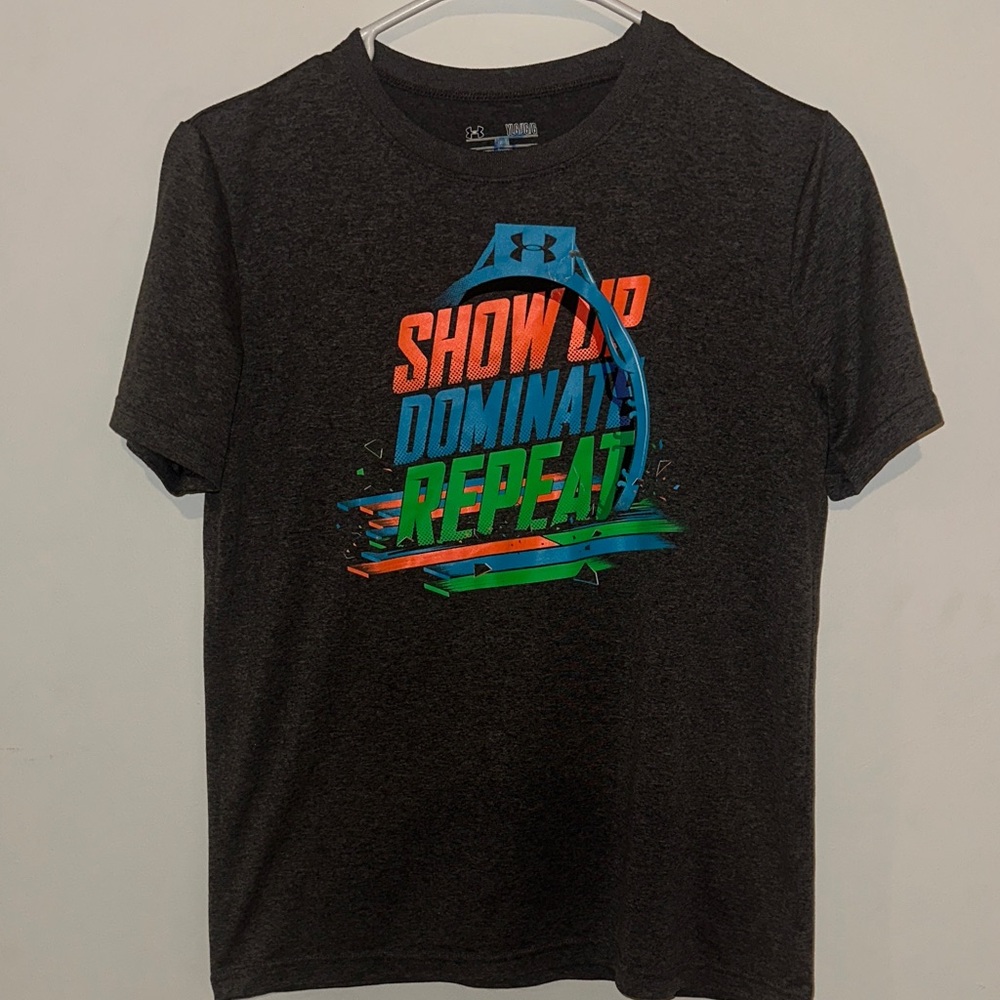 Under Armour Men's Dark Gray Graphic Tee